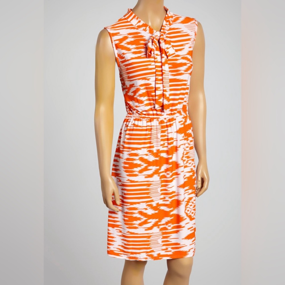 jon & anna neck tie shift dress